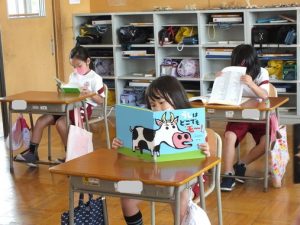 12日 読書旬間 ランランランニング 魚沼市立宇賀地小学校 12日 読書旬間 ランランランニング 魚沼市立宇賀地小学校