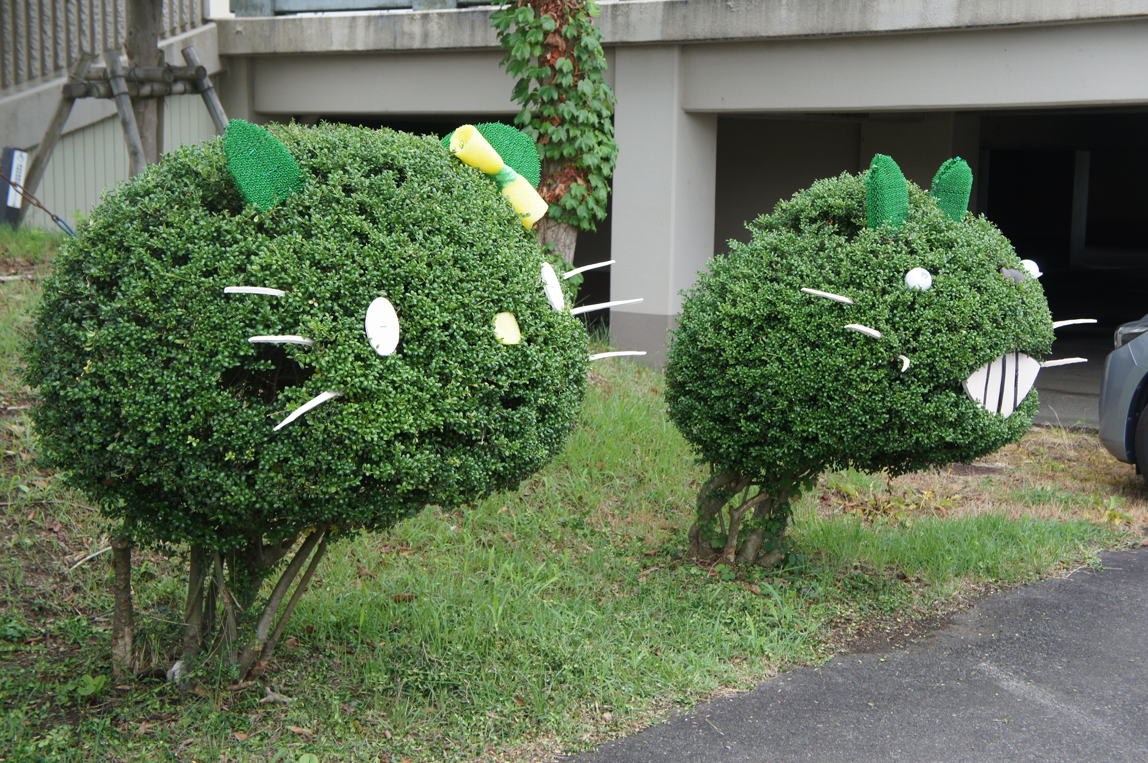 小紋着物 錦紗 正絹 枝梅柄 グレー アンティーク A-2113 小紋着物 錦紗 正絹 枝梅柄 グレー アンティーク A-2113